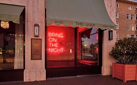 Hotel TWENTY EIGHT